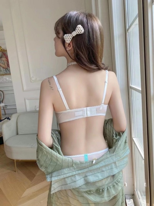 상큼이 란제리녀
