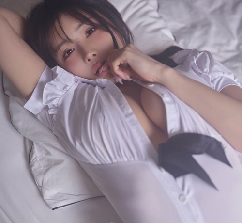 침대서 뒹굴뒹굴
