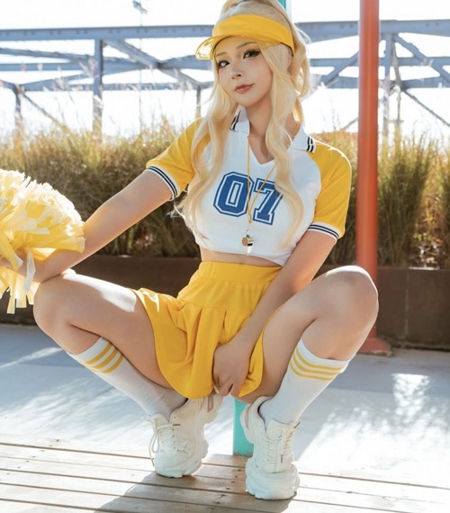 치어리더???