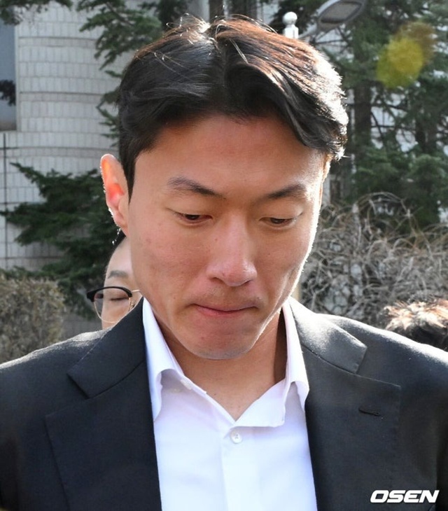 ‘집행유예 2년 유죄 확정’ 황의조, 축구선수는 할 수 있지만 대표팀 복귀는 불가
